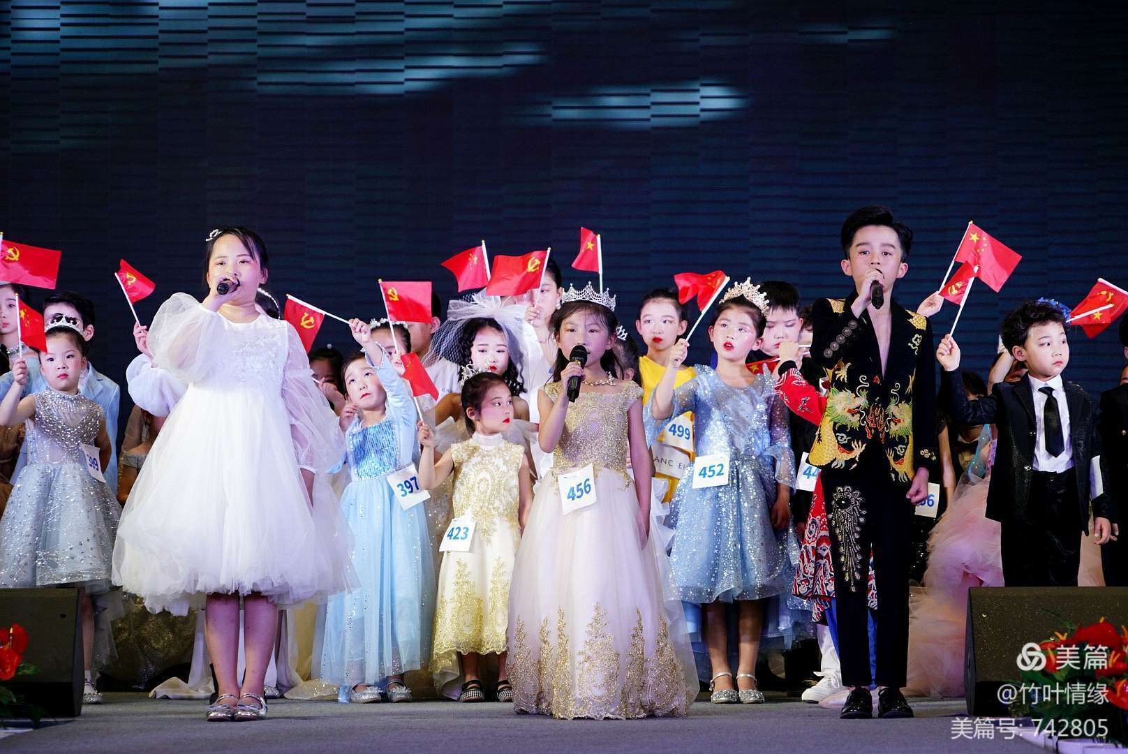 第六届郑州国际少儿时装周,亲子时装秀国潮