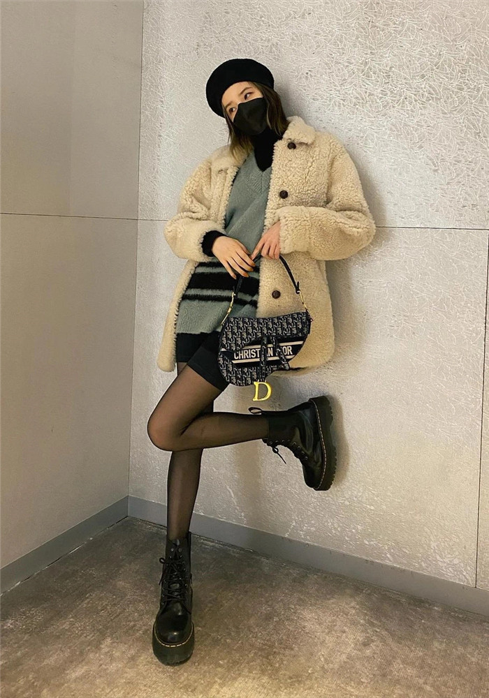 黑色蕾丝袜日常穿搭,丝袜禁欲系高级感穿搭