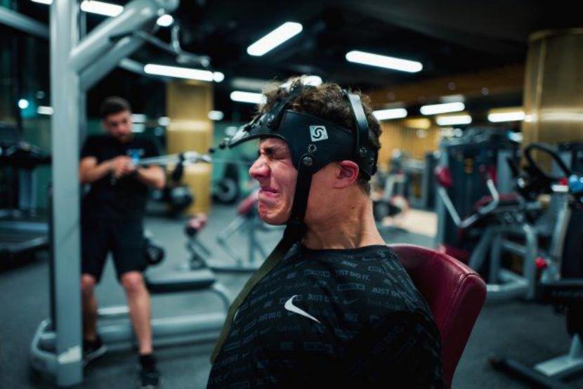 f1开车技术视频,f1驾驶员的感受