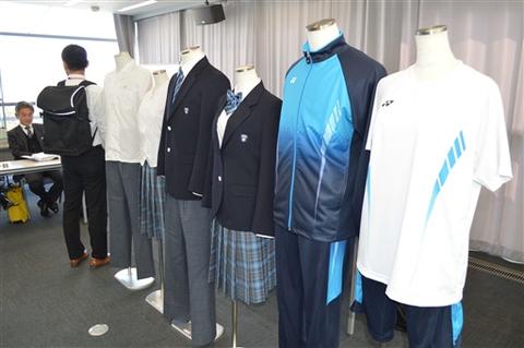 超6成空姐遭*拍偷**日本航空引入裤装制服JR东日本全面废除裙装