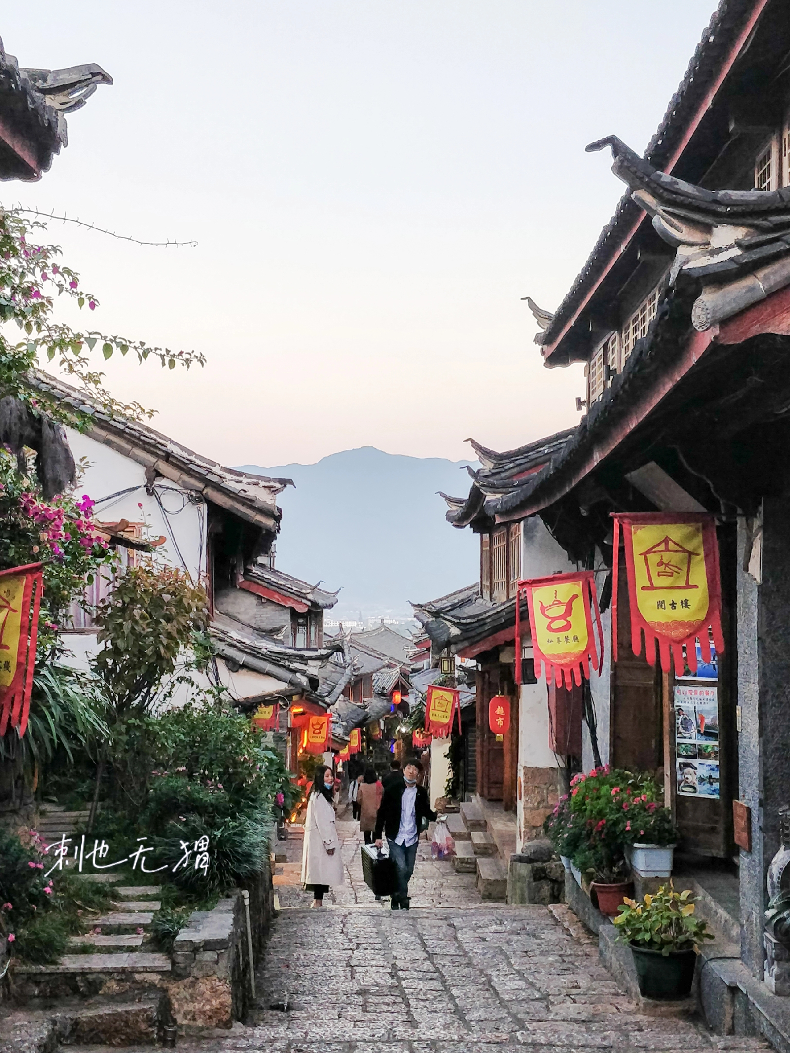 冬天适合去丽江旅游吗,冬天云南丽江旅游全攻略