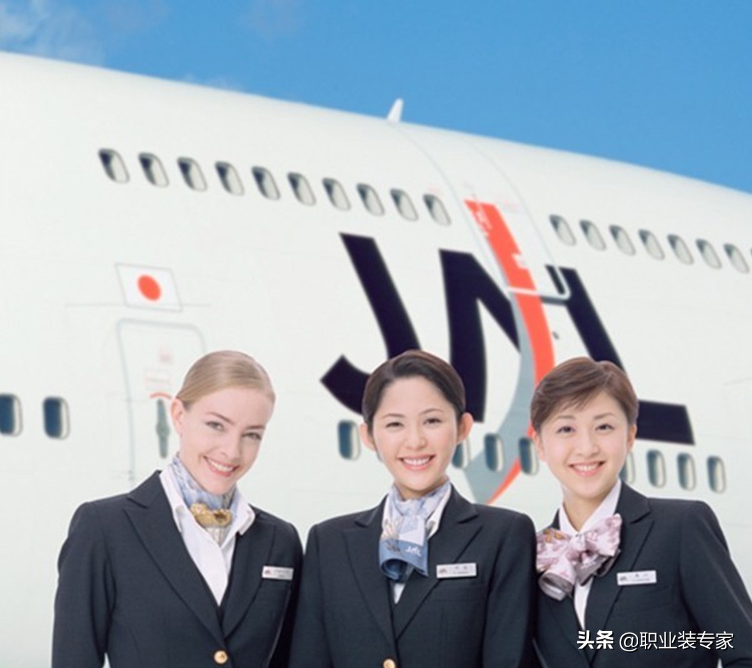 jal鑸┖鍒舵湇,鏃ユ湰鑸┖jal