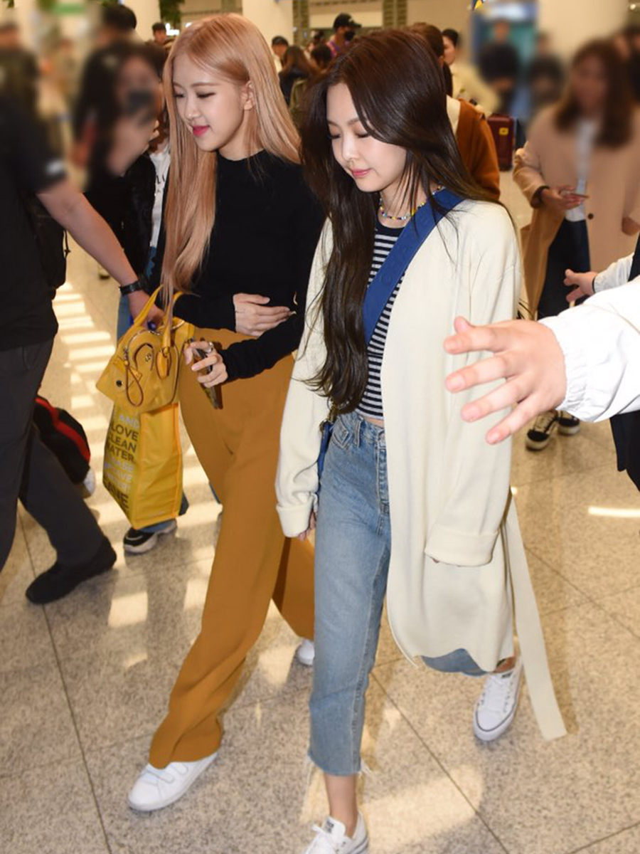 blackpink穿搭黑配粉,blackpink冬天同款穿搭