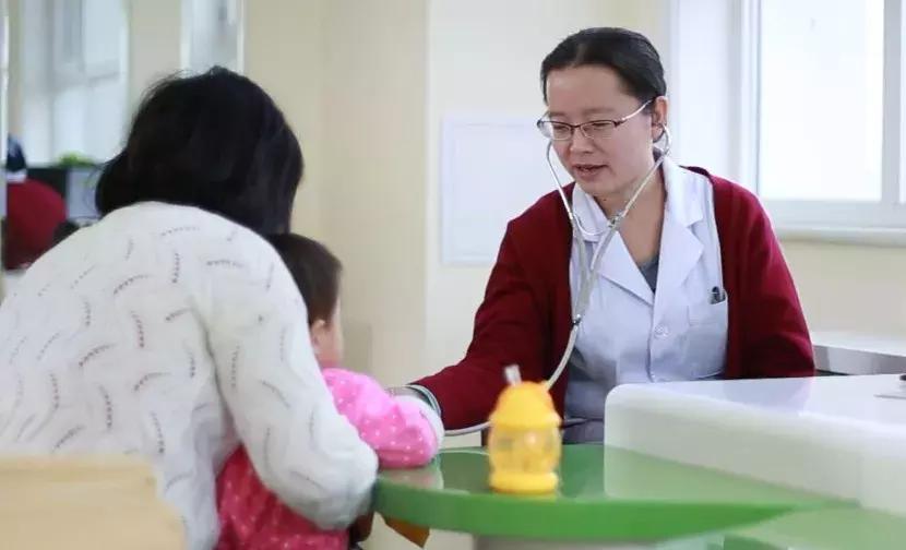 新春走基层除夕夜医院,新春走基层医院