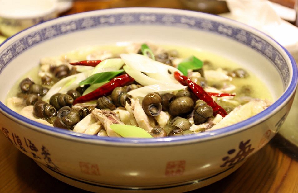 正宗客家田螺汤,潮汕黑暗料理