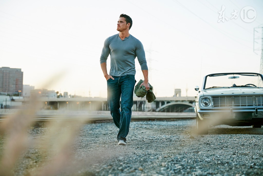 灏忎紮瀛愪拱鐝犲疂灏忚,灏忎紮涔扮俊缈犺渚颈