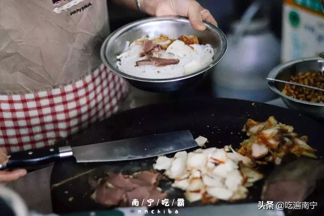 10年搬了3次！师院旁搬走的桂林米粉，我终于在民主路找到了