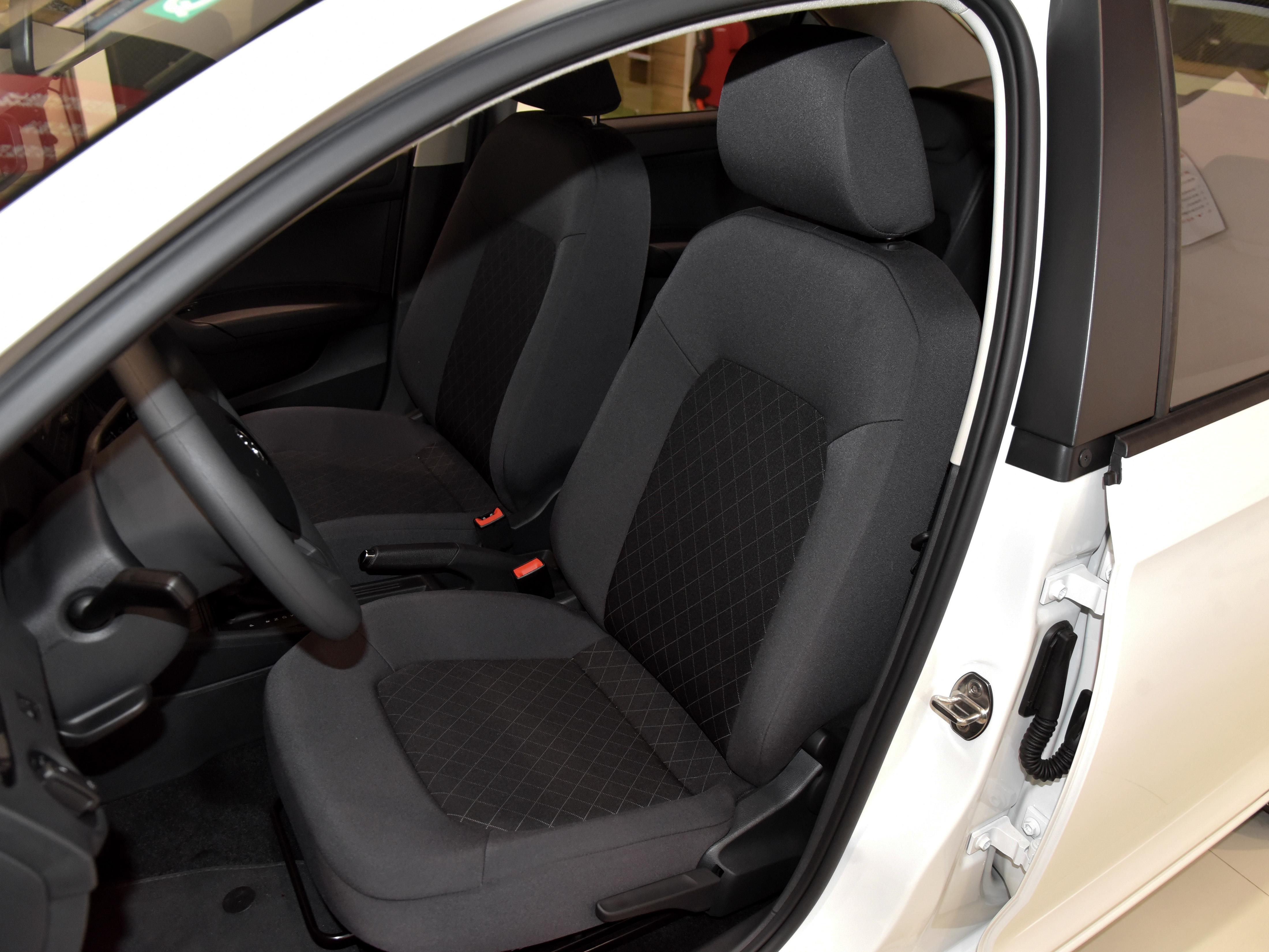 15万km的斯柯达昕锐能不能买,15万公里的斯柯达昕锐还值得买吗