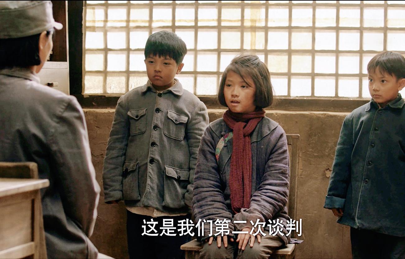 《啊摇篮》从敌区监狱来了26个孩子，父母都是革命英雄可敬又可怜