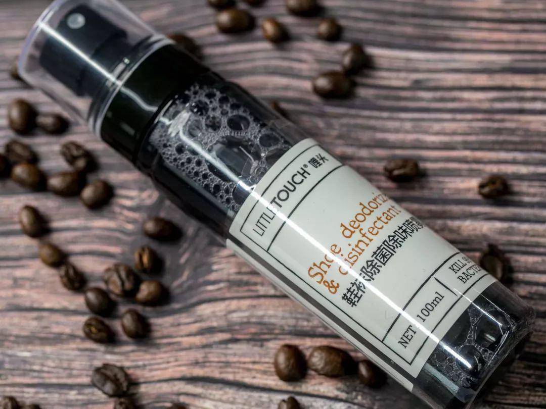 去朋友家做客不敢脱鞋?脚臭为何止,这款除味喷雾告诉你答案