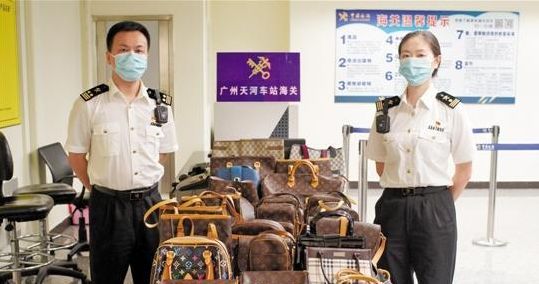 海关拍卖平台离谱价格,海关拍卖有哪些东西值得买