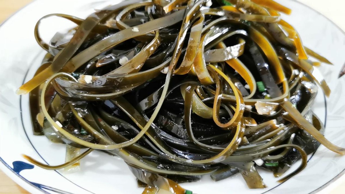 孕期补铁，不可忽略“三肉三素”，价格便宜预防贫血效果佳