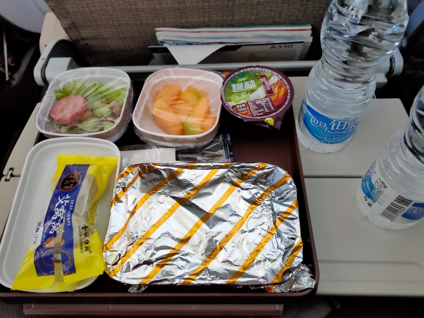 实弹射击or公墓拍大片？| 跟90后小伙儿在马尼拉“玩儿很野”