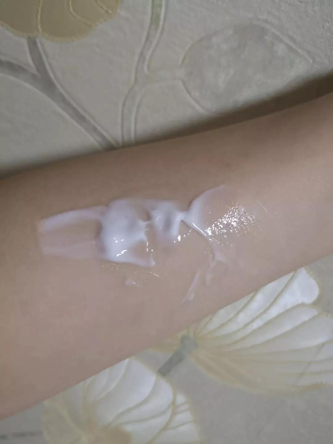 因为不懂宣传而鲜为人知的老国货,包装很丑但很有用的国货护肤品