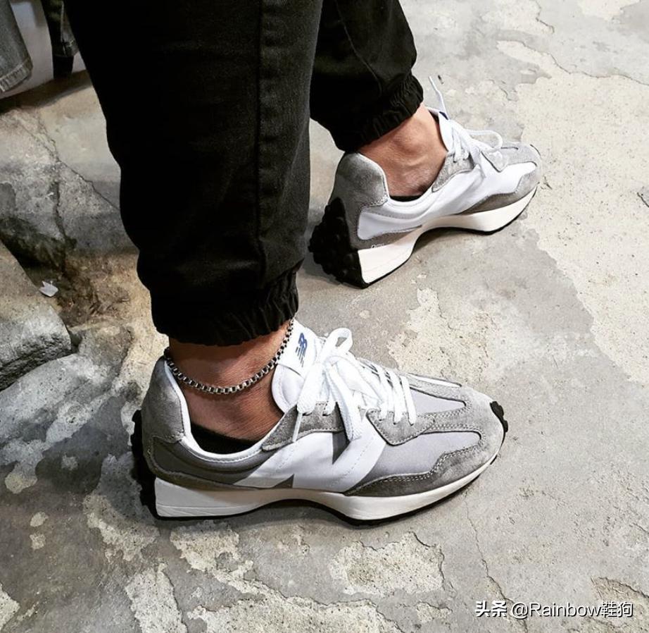 nb327白灰色上脚测评,nb327脚感真假对比