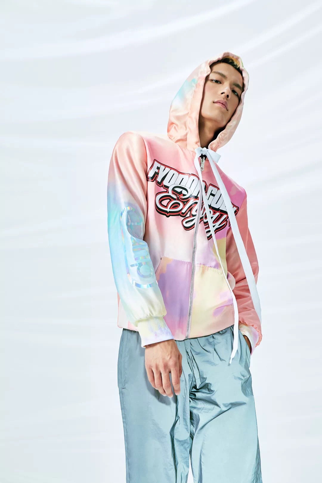 杜蕾斯居然开始卖衣服了？只是这衣服谁敢随便穿上街啊