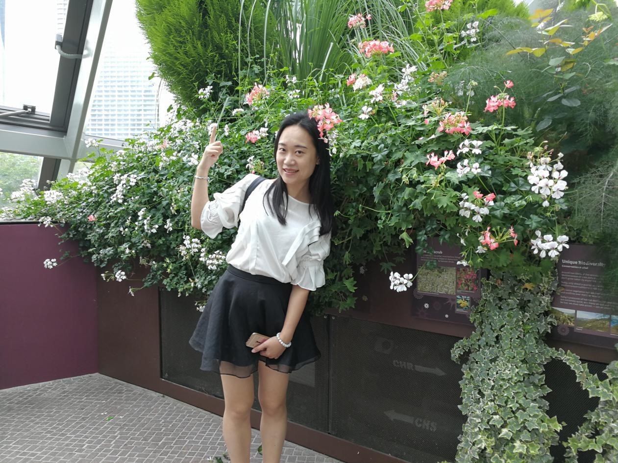 歌歌兰妮蓝风铃香水图片,歌歌兰妮蓝风铃香水身体乳