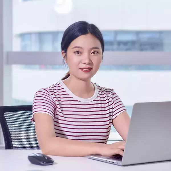 白本护照出境法国旅游免签吗,白本护照旅游去哪个国家比较好