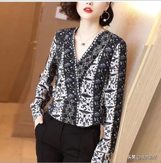 欧版小衫配什么内搭,欧版洋气小衫