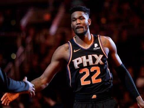 美媒评价nba历史十大中锋,美媒评nba现役各队首发大前锋排名