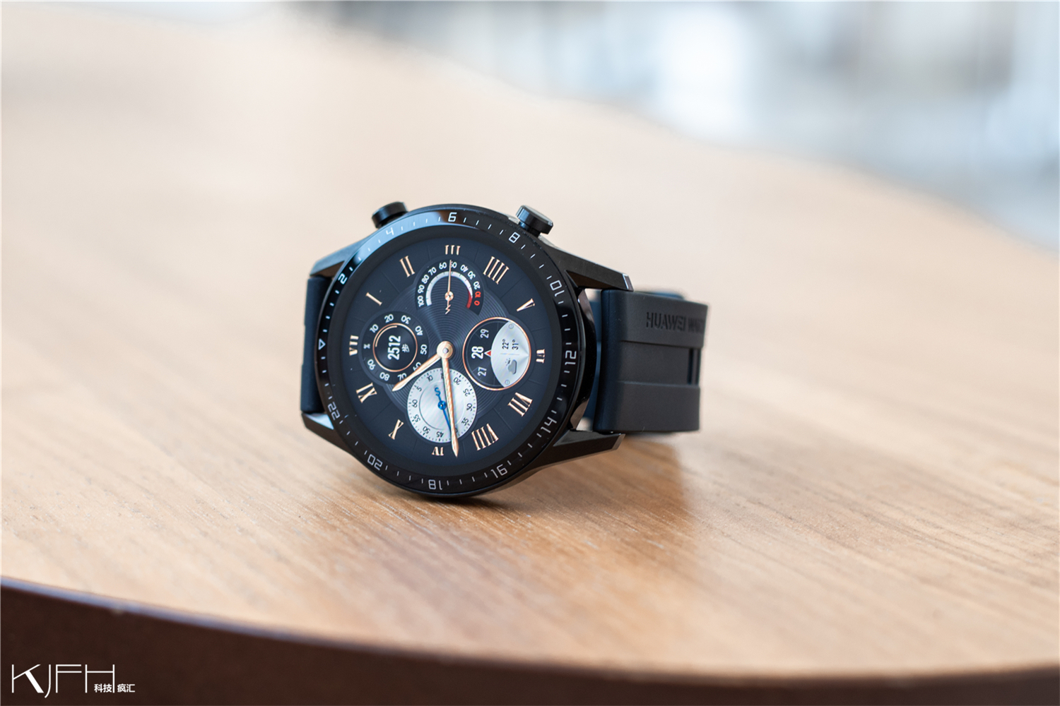 鍗庝负watchgtrunner鍜岄珮椹皃ace2,鍗庝负鎵嬭〃watchgt2pro瀵规瘮watch3