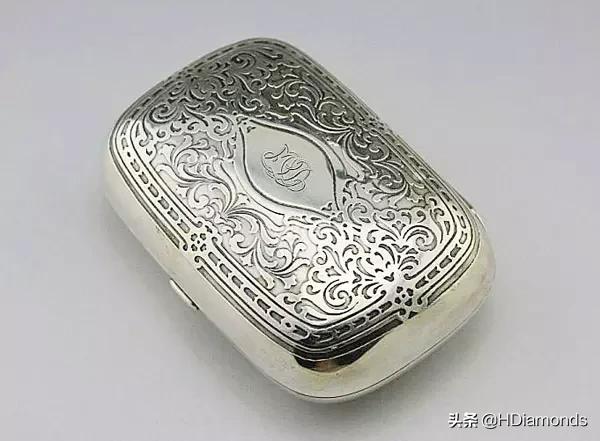 看完这些绝美首饰盒，终于知道“买椟还珠”的故事真可能发生