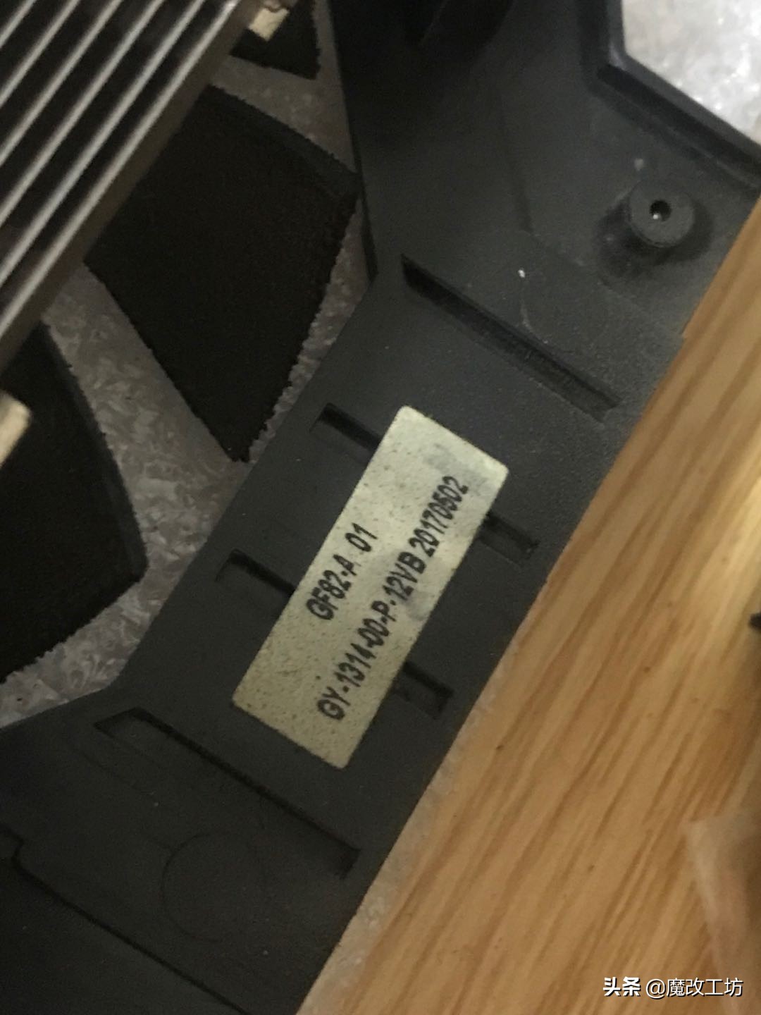 蓝宝石和七彩虹显卡差距大吗,蓝宝石5808g显卡价格