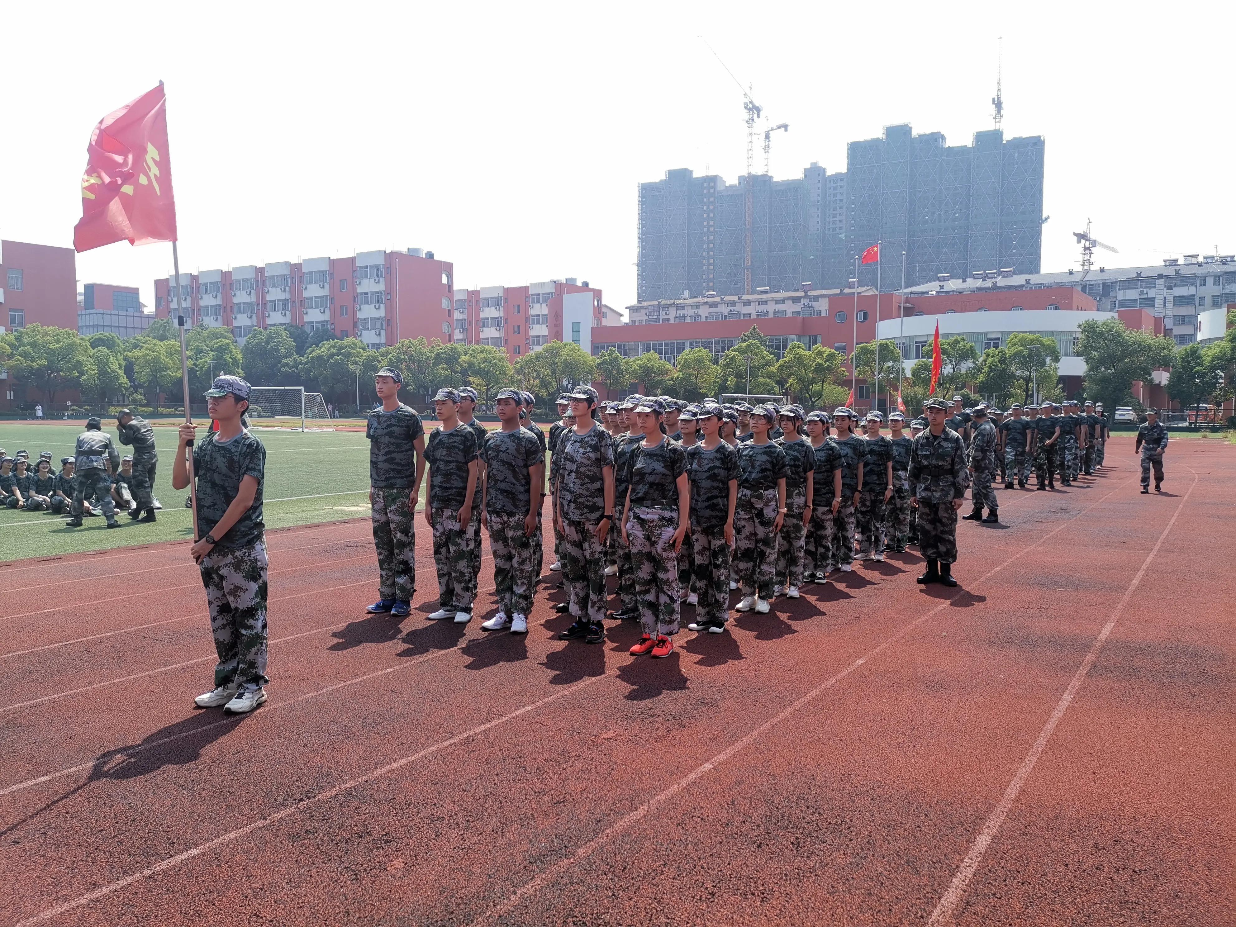 军训分列式日记,红五连战士的感悟