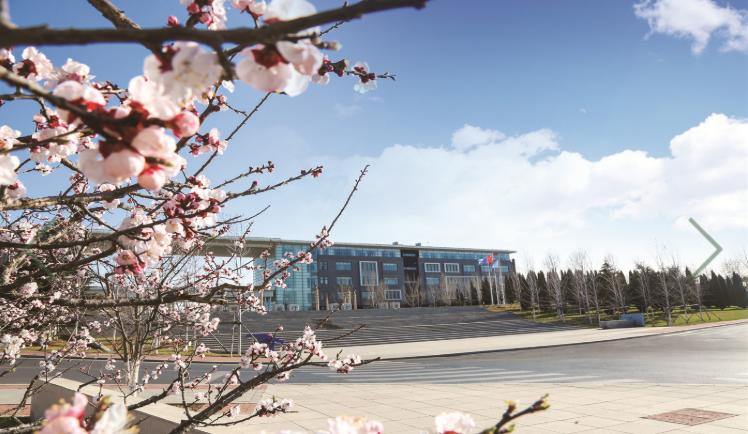 2021高考严重“断档”的医科大学，录取位次直降4.7万，考生开心