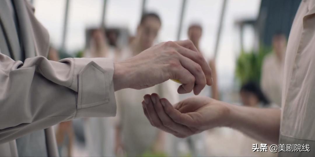 惊悚科幻神剧看完头皮发麻,一集上有科幻电视剧