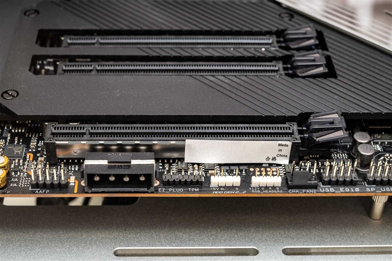 AMD64核心撕裂者3990X深度测试