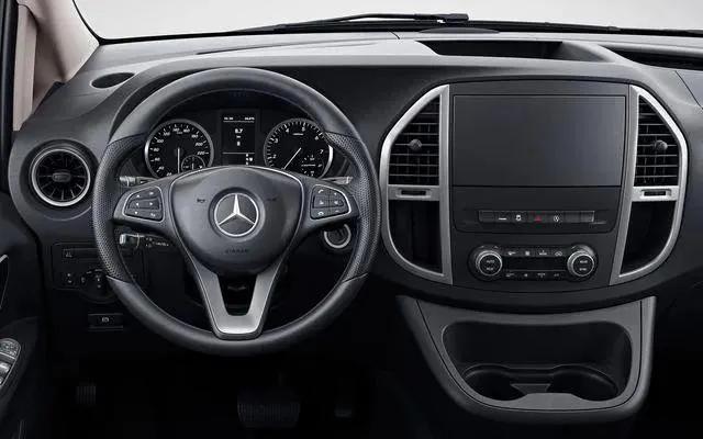 新款奔驰威霆售价29.38万起,奔驰新威霆试驾视频