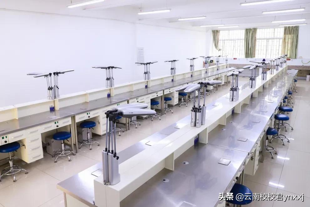 云南口腔专业学校哪个比较好,云南哪家大专口腔医学好