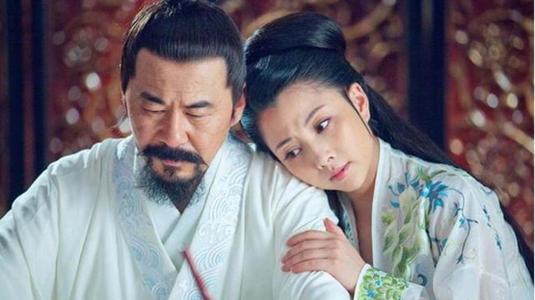 兵不血刃市不易肆什么意思,兵不血刃