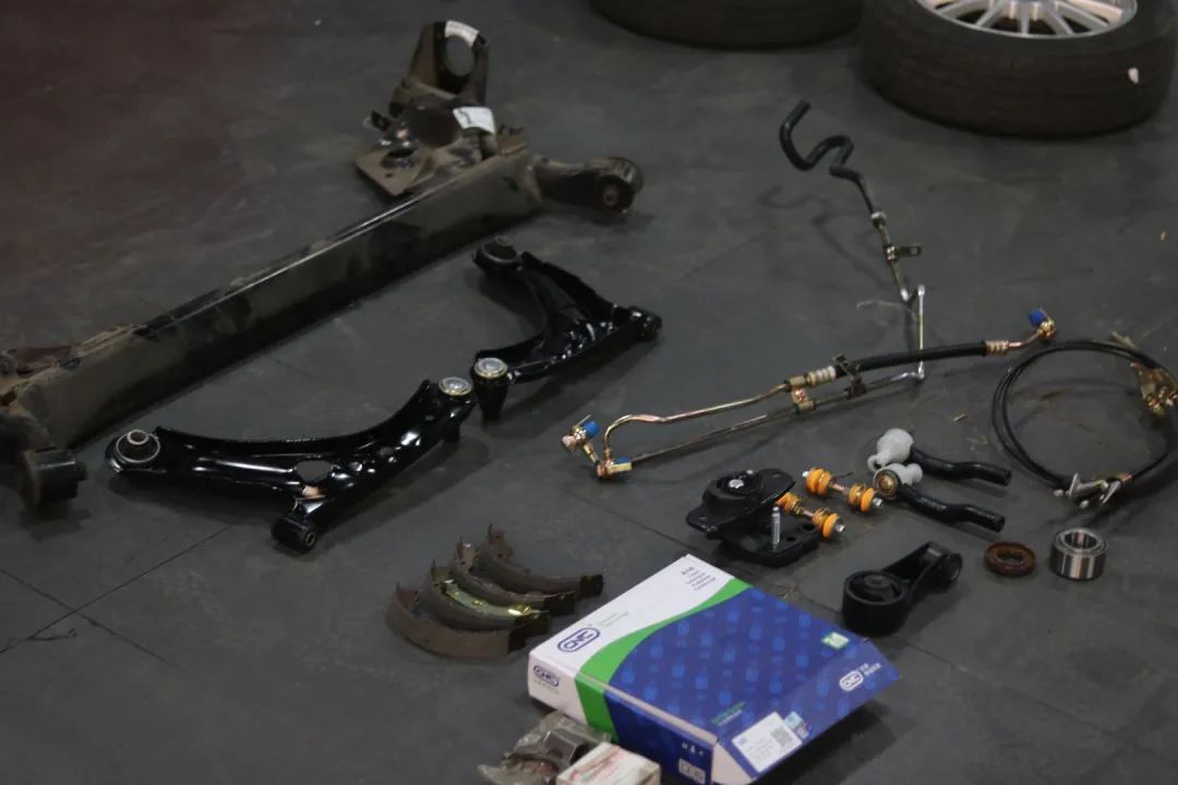 怪兽修车现代酷派,比亚迪f0全车拆解