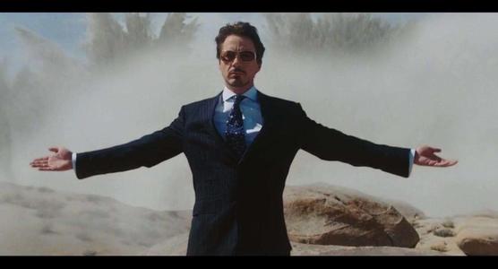 钢铁侠1托尼斯塔克视频,钢铁侠1中介绍托尼斯塔克那段