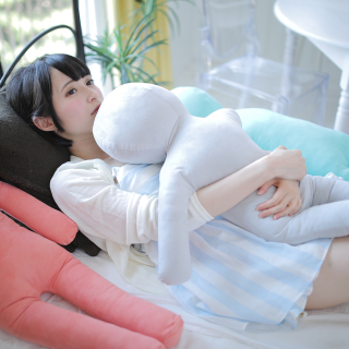 女友枕男友手臂的枕头,女友腿枕和男友臂枕