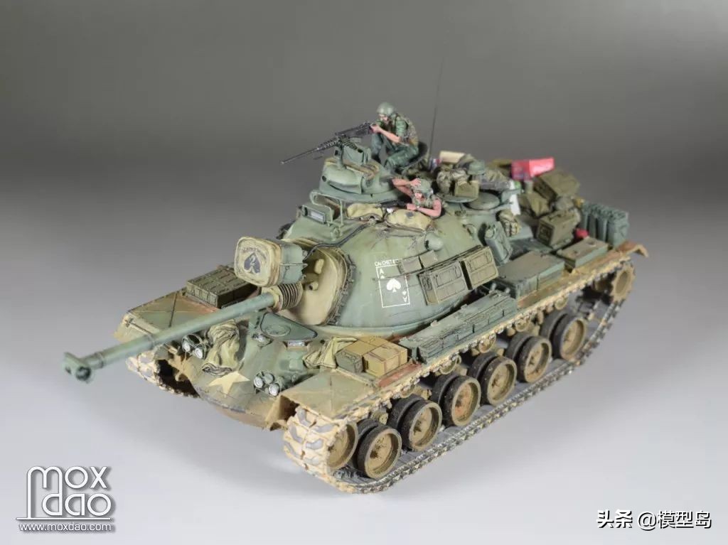 t34-85中型坦克模型,现代1:35主战坦克模型