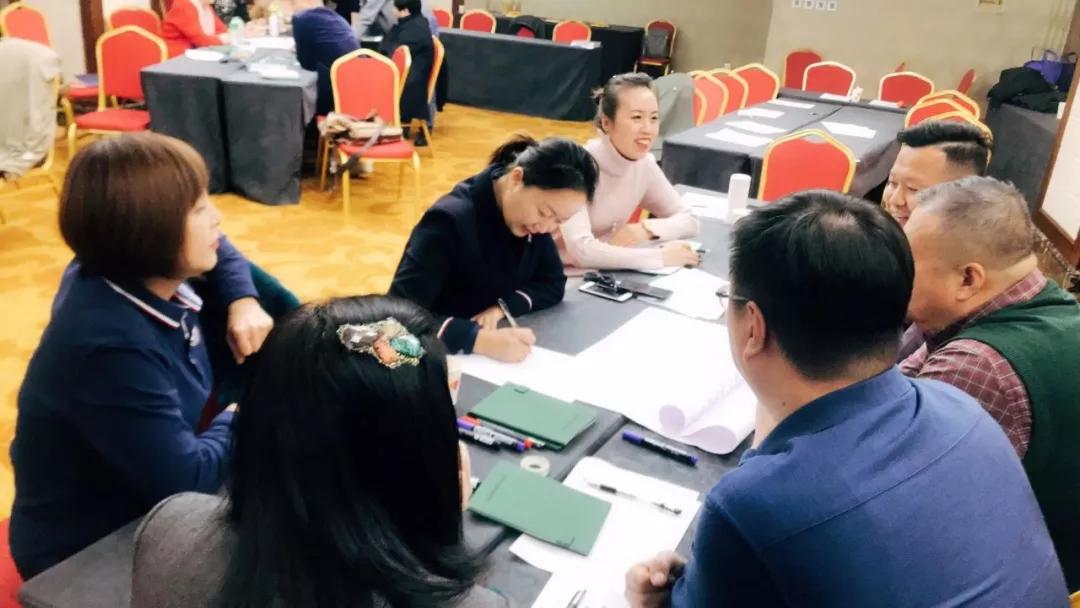 德申国际商务社交平台标志,德申国际俱乐部年度会议总结