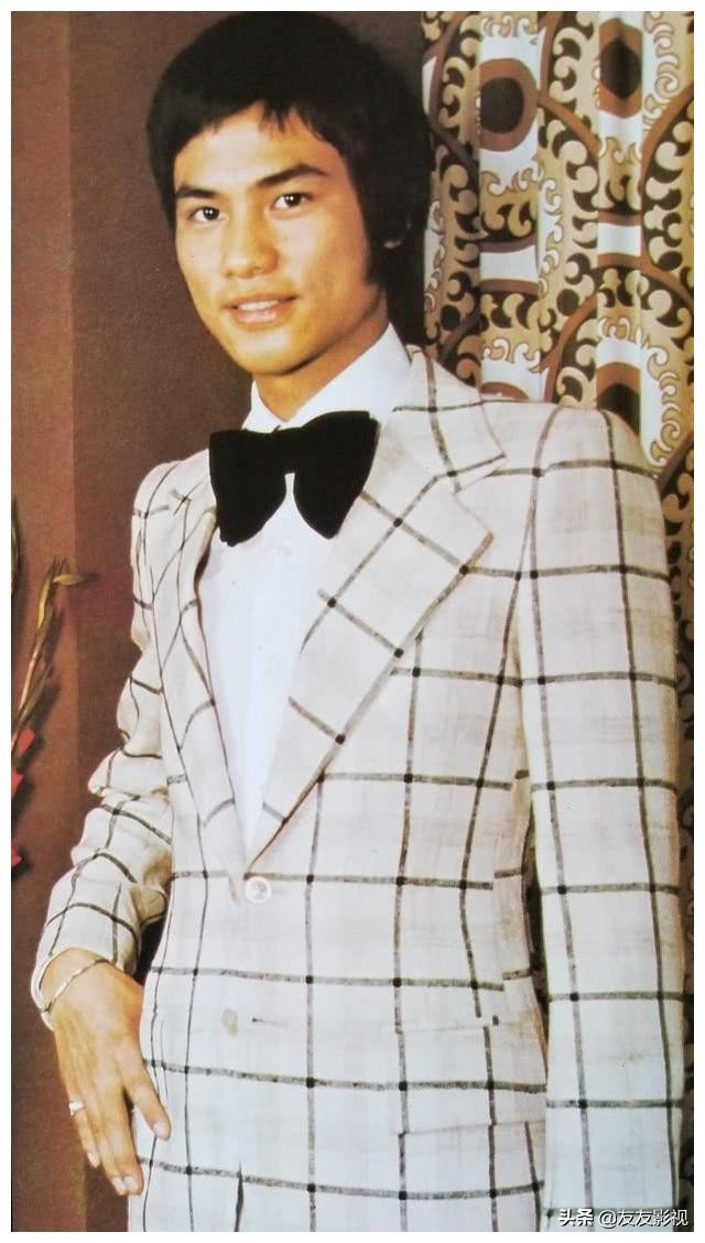 任达华充满男人魅力的影帝,任达华40年终成影帝