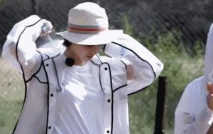 化妆了后防晒怎么补涂,化妆的时候防晒涂在哪一步骤