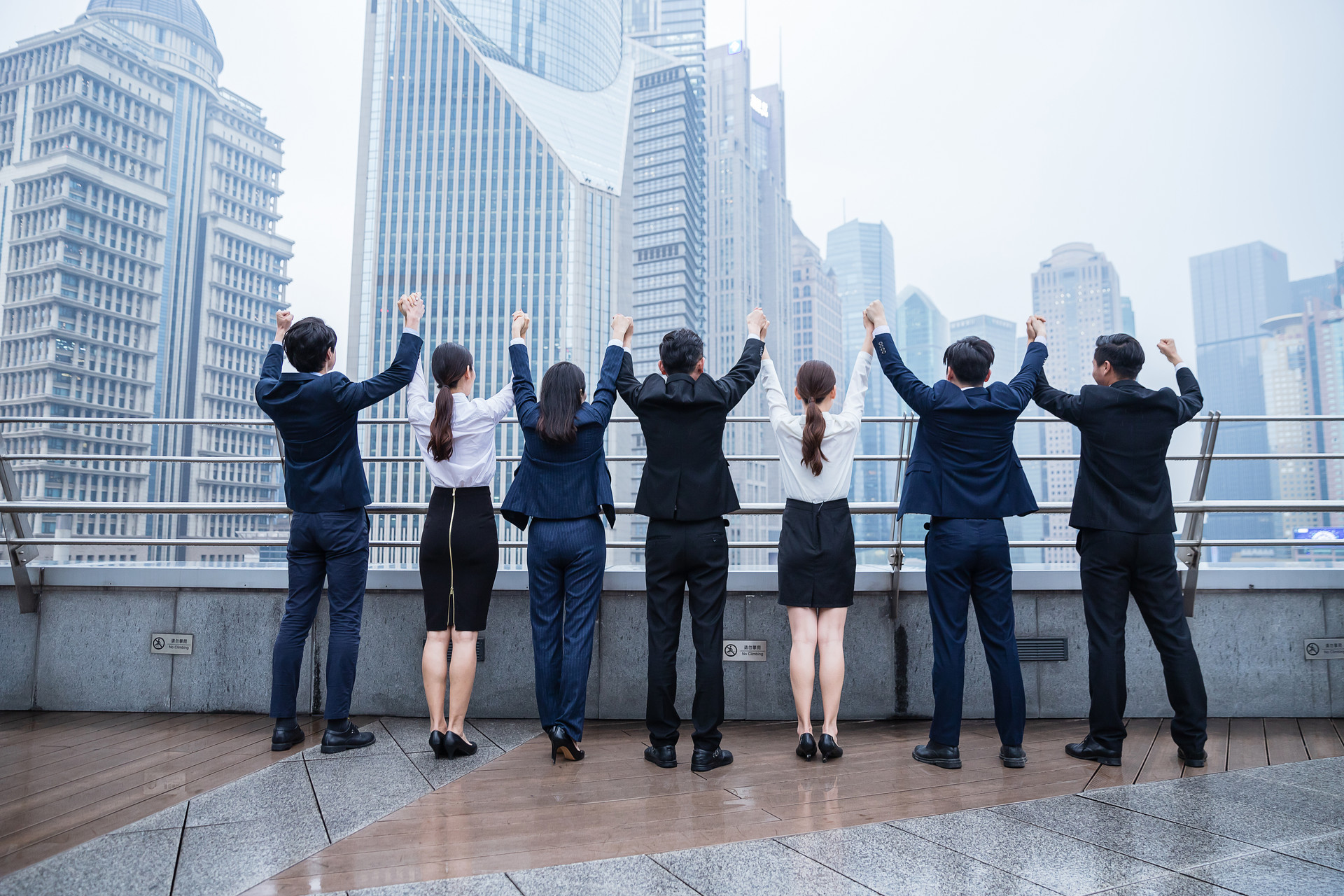 下属不肯干工作怎么跟上级汇报,下属不干活怎么管理