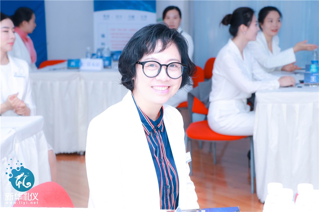 不受别人待见是有原因的,不受欢迎的人怎么改变人际关系