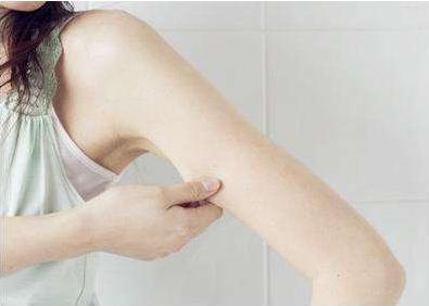 怎样减掉胳膊最快最有效,手臂胖怎么减肥最快