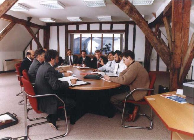 arm到底是哪个国家的,arm是哪家公司的架构