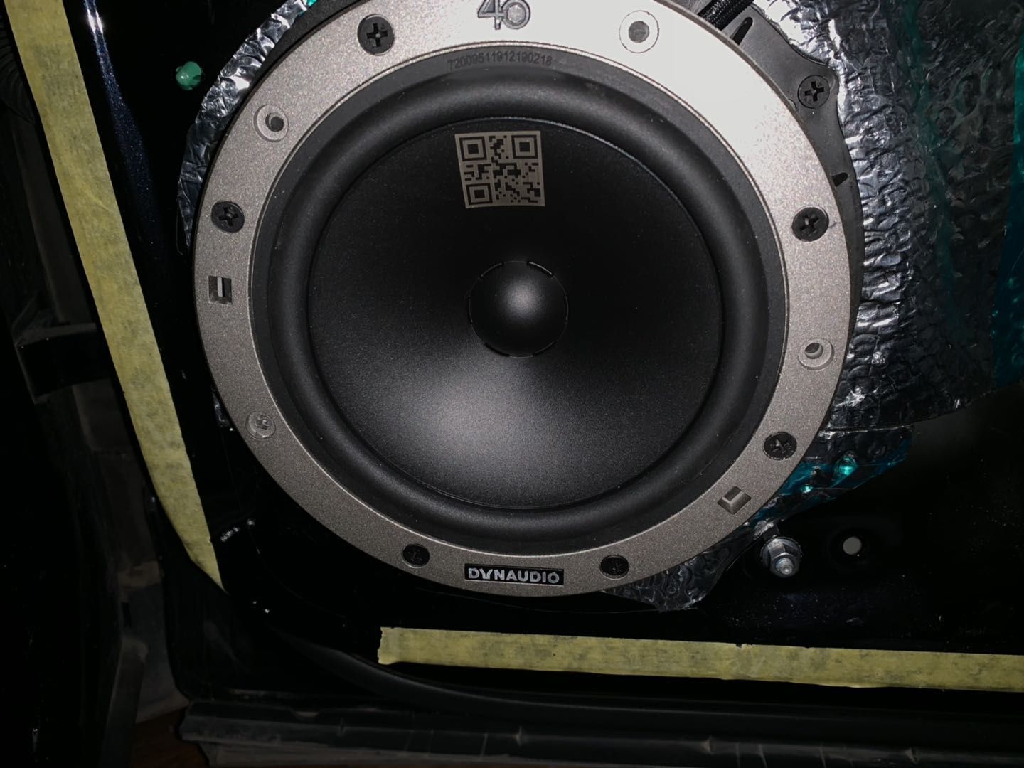 汽车音响怎样才算好音质?大众途观改装丹拿236四十周年喇叭