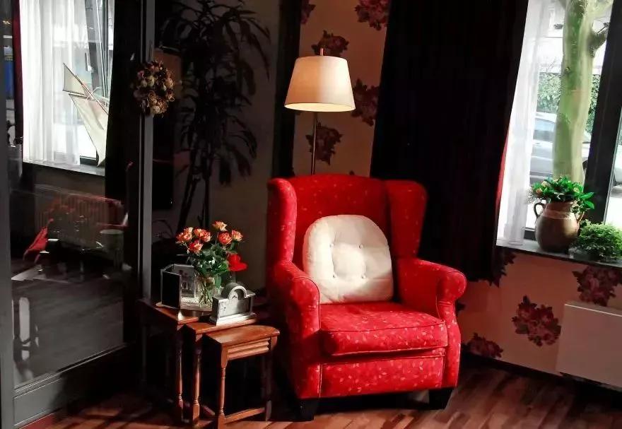 世界上最伟大的*局骗**：152名老人被骗8年，却觉得无比快乐