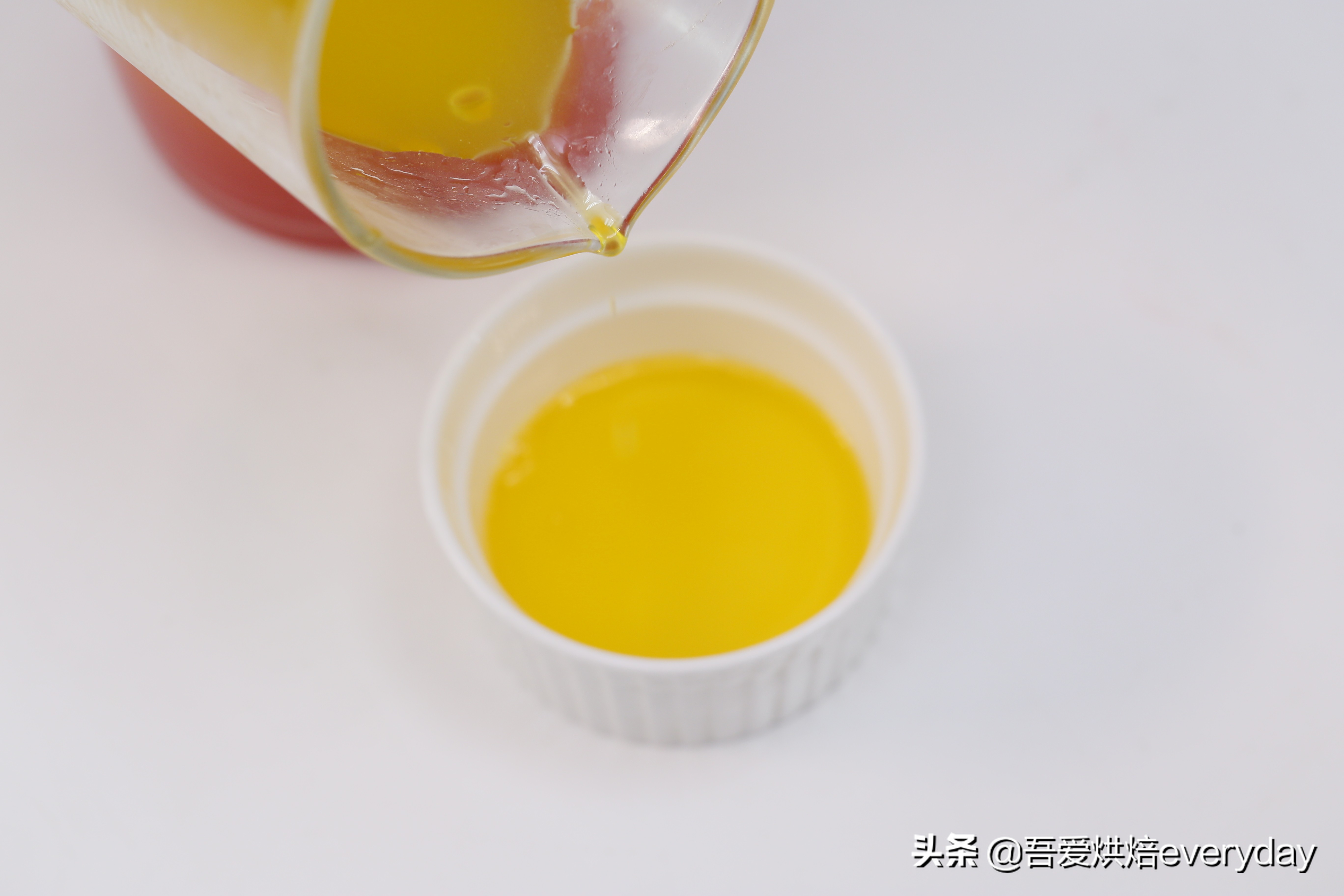 白凉粉百香果牛奶布丁,百香果布丁辅食