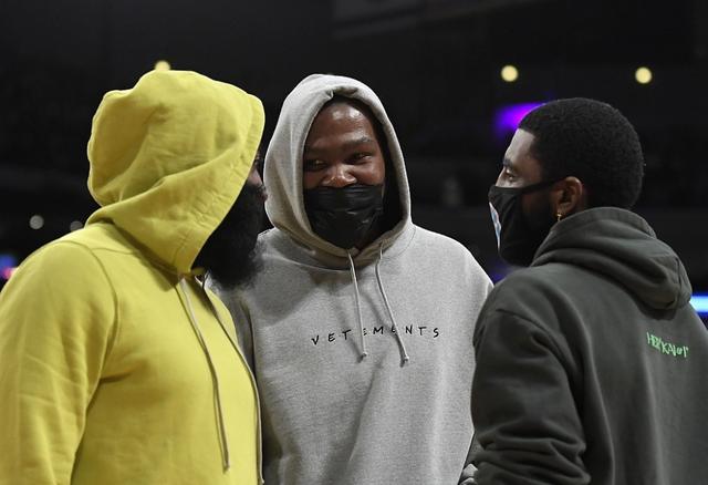 杜兰特让欧文打疫苗,杜兰特谈欧文疫苗