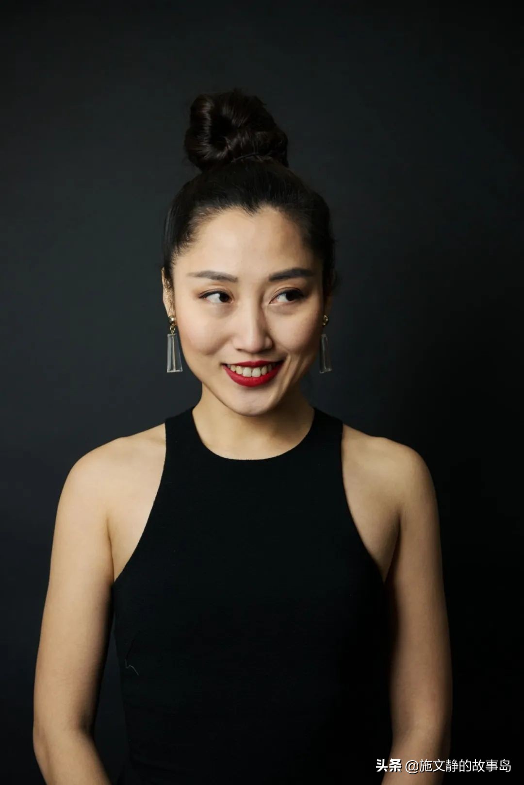 就是这么敢!中国女生徐迦南在巴黎出道用法语演戏和做导演